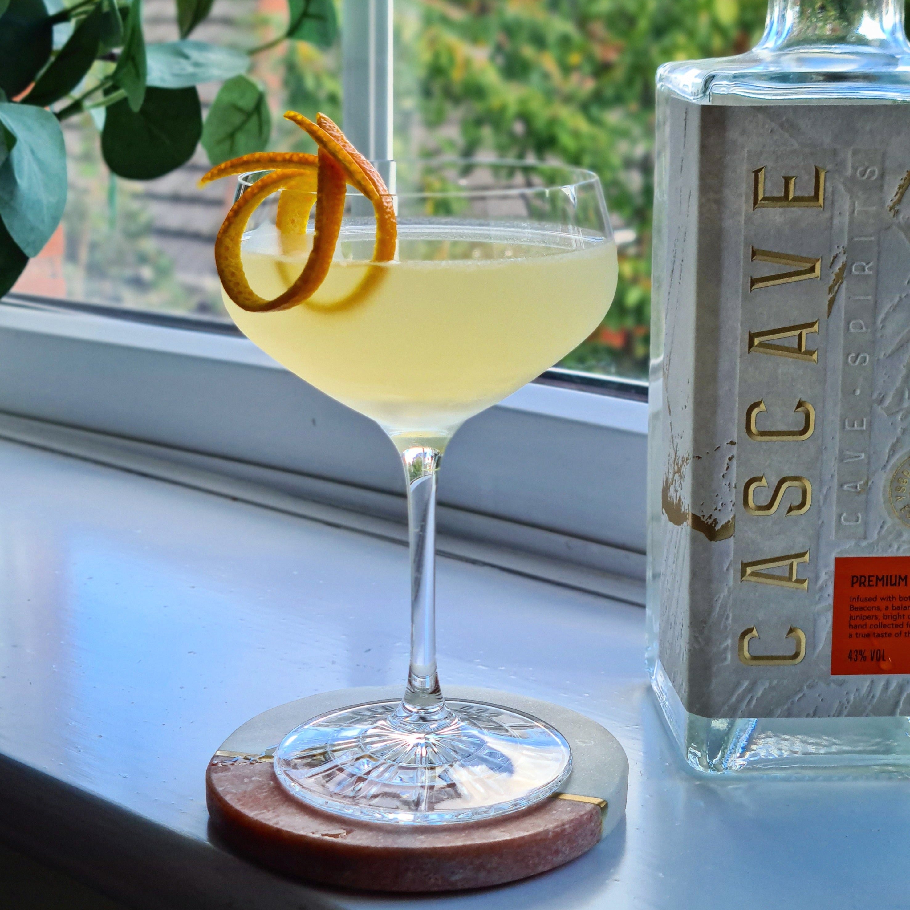 Cascave Premium Dry Gin, welsh gin, cave aged gin, award winning gin, gin cocktails, gin cocktail recipe