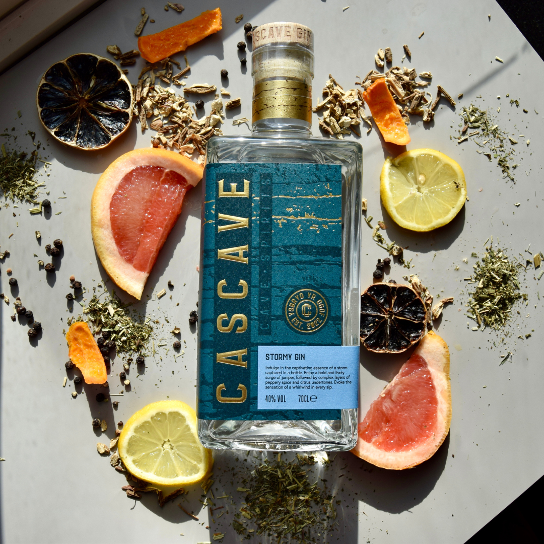Cascave Stormy Gin, Welsh Gin, Premium Gin, Award Winning Gin, Craft Gin Club, Cave Aged Gin, Dan yr Ogof, Brecon Beacons, gin cocktail, cave water, gin cocktail recipes