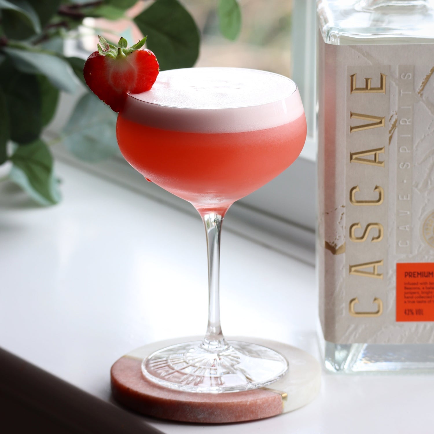 Cascave Premium Dry Gin, welsh gin, cave aged gin, award winning gin, gin cocktails, gin cocktail recipes 